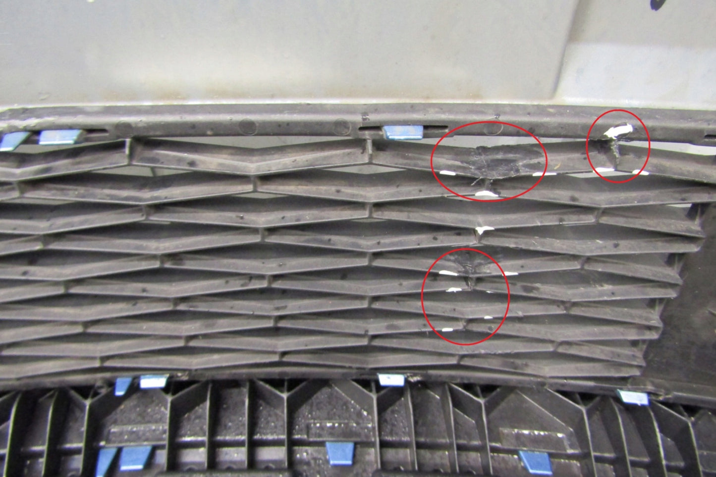 Front Bumper Seat Toledo 4 IV 6JA 12-