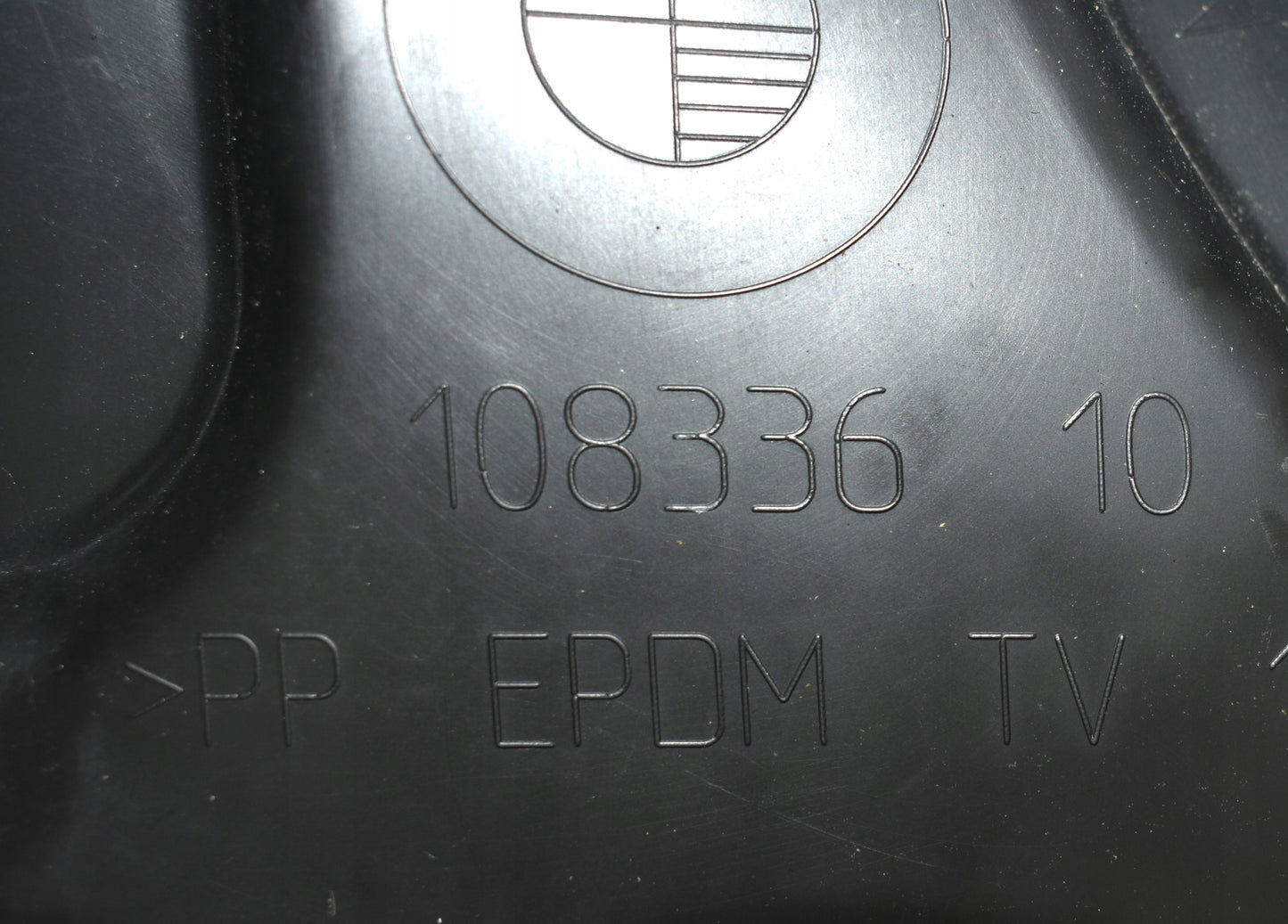 BMW X1 F48 ZDERZAK PRZÓD PRZEDNI ORG