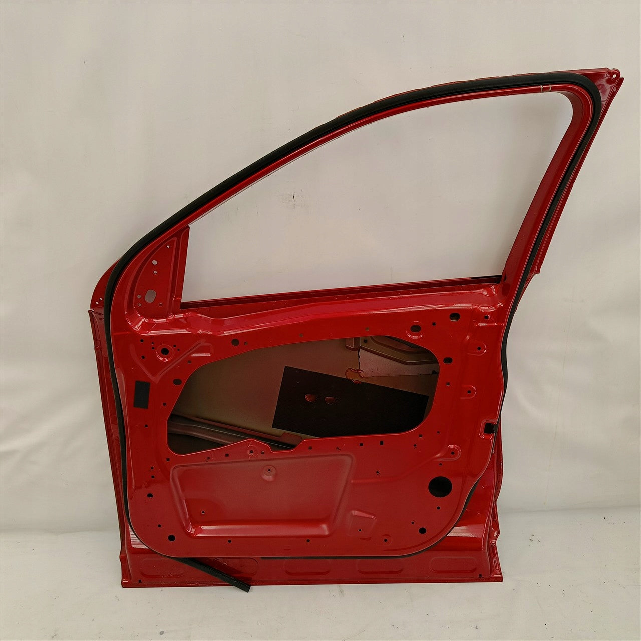 RIGHT FRONT DOOR LAND ROVER DISCOVERY L550 FK72-21724-A