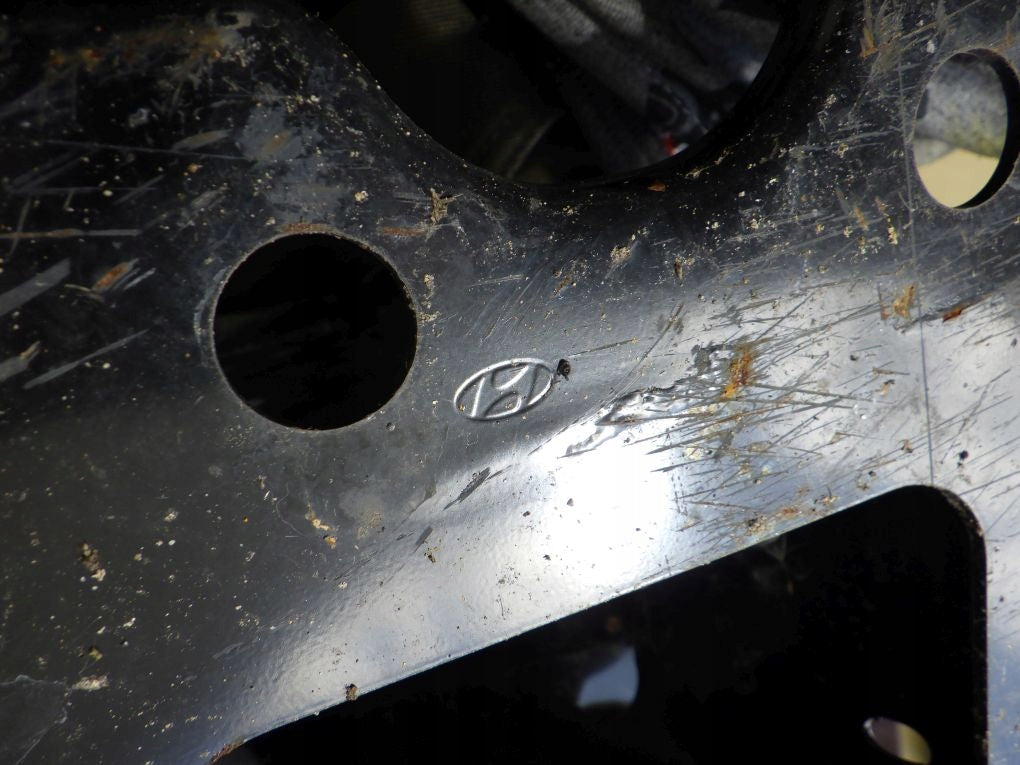 HYUNDAI TUCSON IV 4 20- 64900-N7000 Front Bumper Bracket