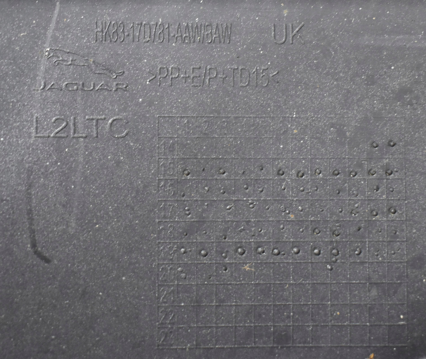 JAGUAR F PACE F-PACE REAR BUMPER ORG