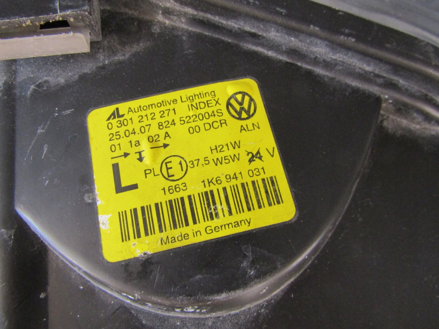 HEADLIGHT VW GOLF V 5 XENON LH 03-05 1K6941031