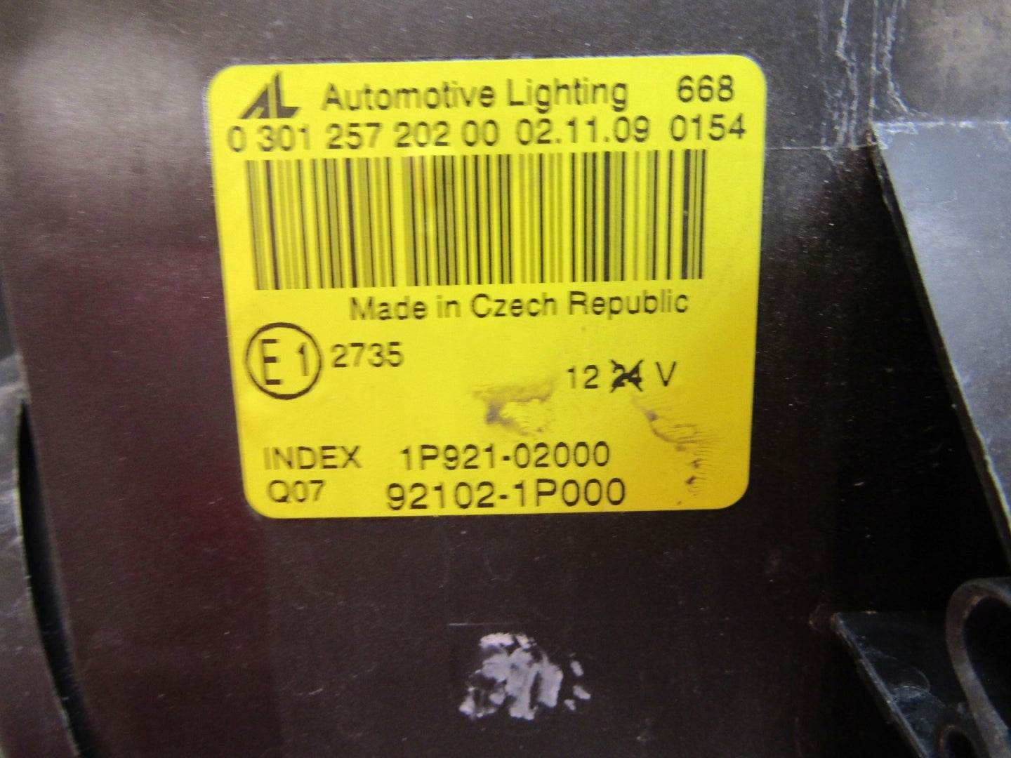 Headlight Kia Venga REGULAR 09-19 RH RIGHT 92102 1P000