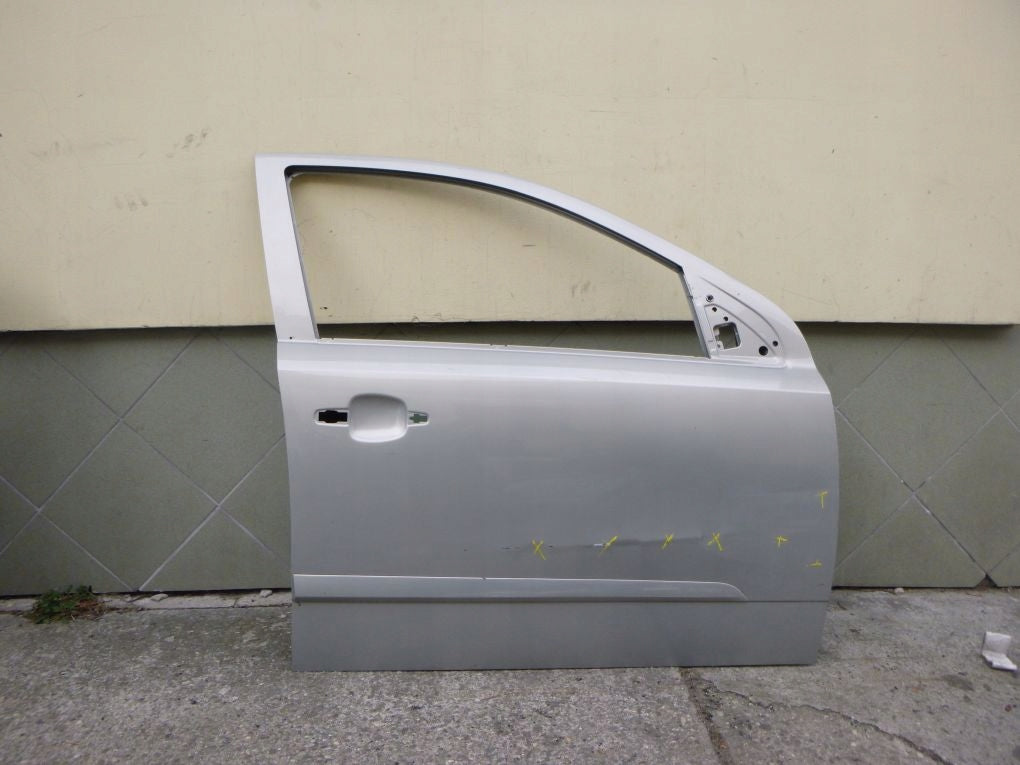 OPEL ASTRA III H FRONT RIGHT DOOR