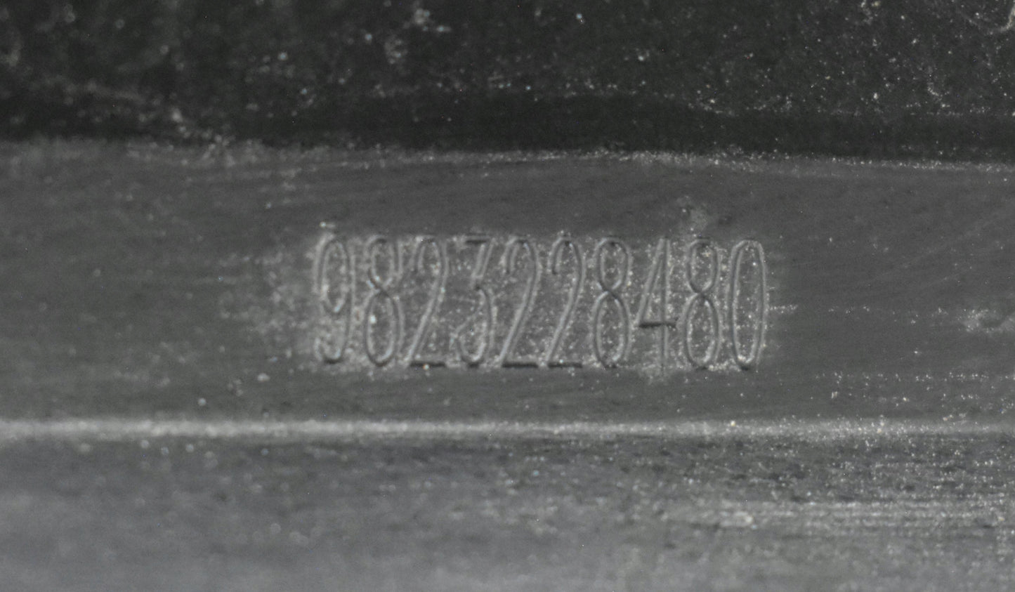 PEUGEOT 208 II Paraurti Anteriore Originale + Griglie