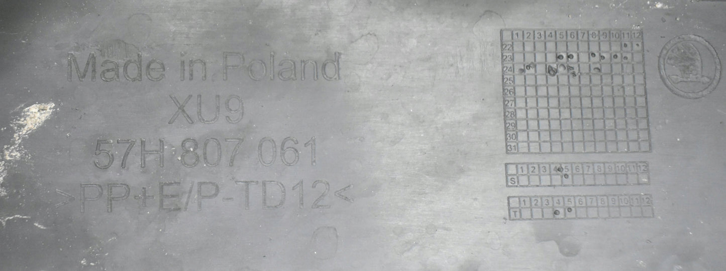 SKODA KODIAQ II 57H Original Front Bumper + Grill