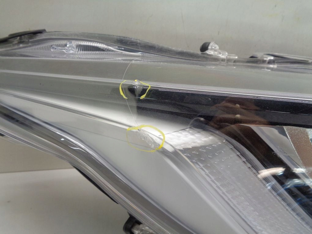 TOYOTA YARIS 4 IV P21 FULL LED 20- RIGHT HEADLIGHT