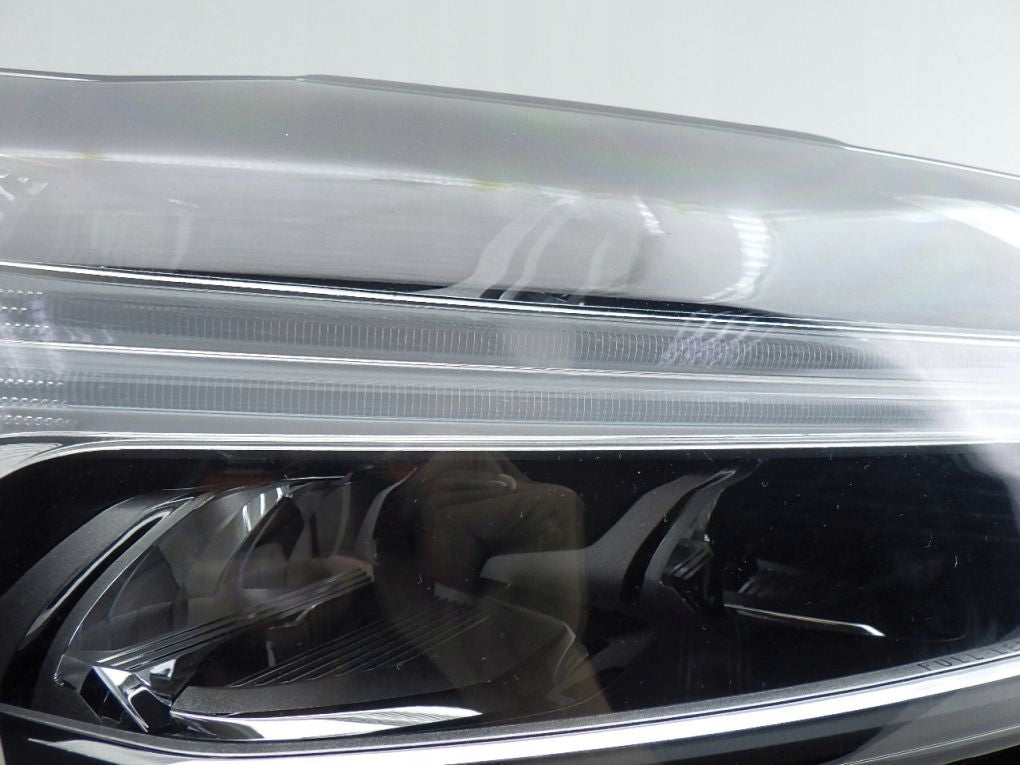 VOLVO XC 60 XC60 FULL LED MID II 17- RIGHT HEADLIGHT