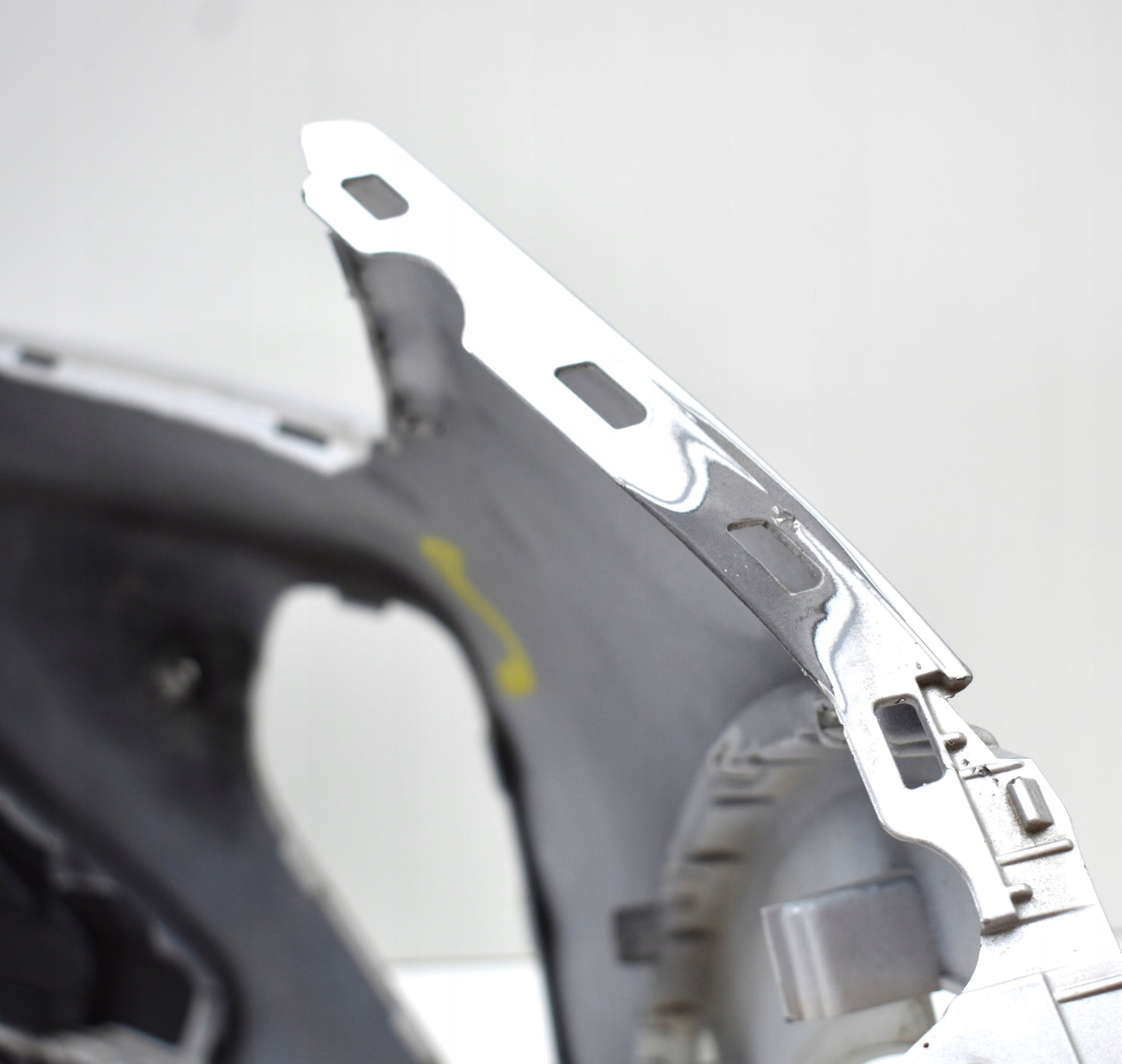 VW TAIGO 2G7 ZDERZAK PRZÓD PRZEDNI ORG + KRATKA + DÓŁ