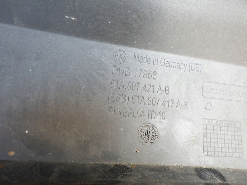 VW TOURAN II 2 5TA 15- Rear Bumper