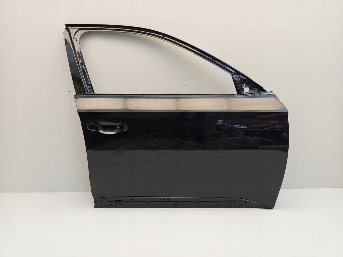 SKODA SUPERB III 3 2015- Oikea etuovi