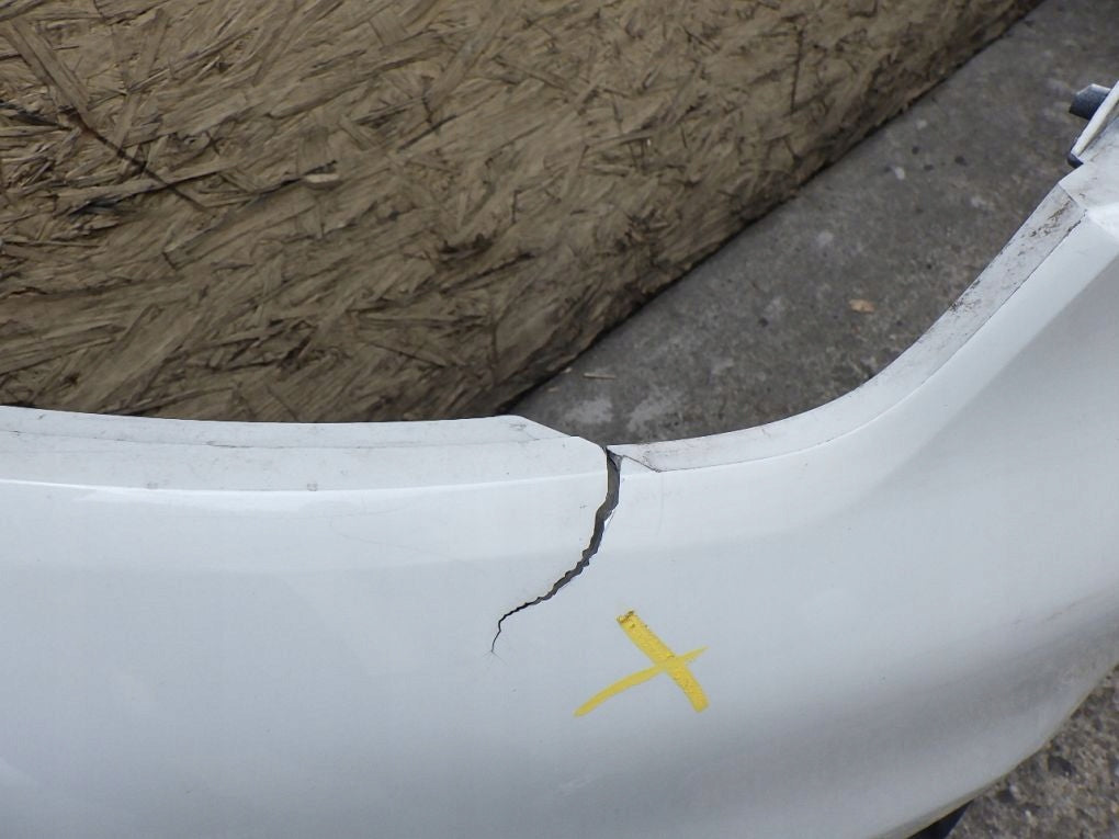 RENAULT CAPTUR LIFT 17- Front Bumper