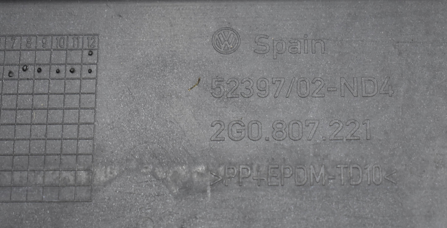 VW POLO 2G0 FRONT BUMPER ORG + BOTTOM