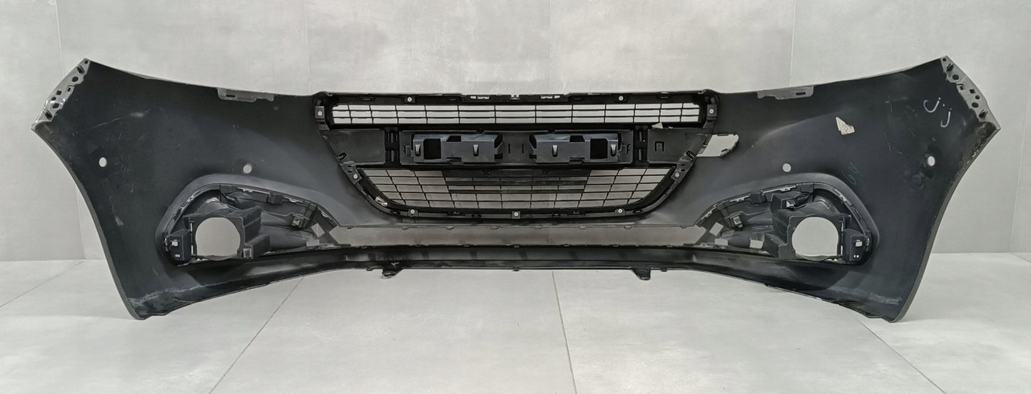 Zderzak przód przedni Peugeot 208 Lift 15-19