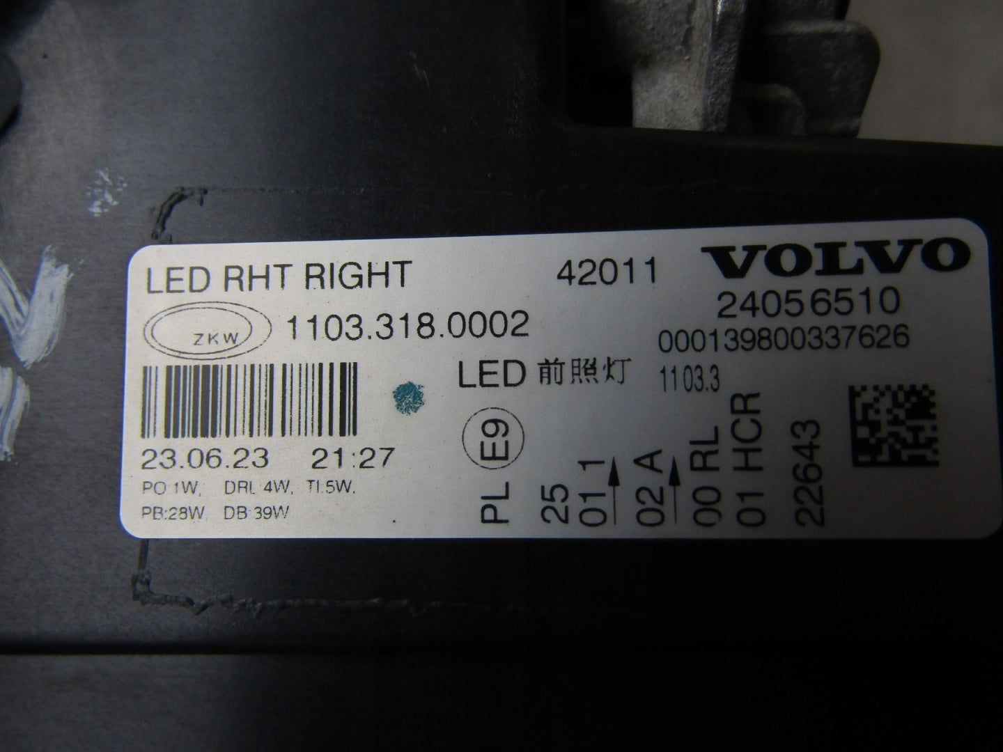 HEADLIGHT VOLVO FH5 FH16 LED LIFT 20- RH RIGHT 24056510