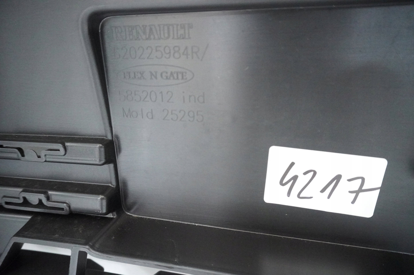 RENAULT KANGOO III 3 21- FACTORY NEW FRONT BUMPER STRUCTURE DEALERSHIP