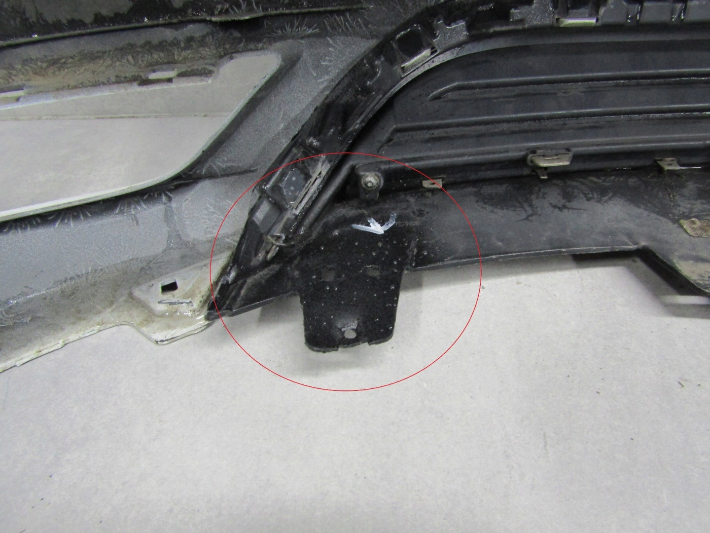 RENAULT MEGANE IV KOMBI PLUG IN E-TECH LIFT Rear Bumper 20-24