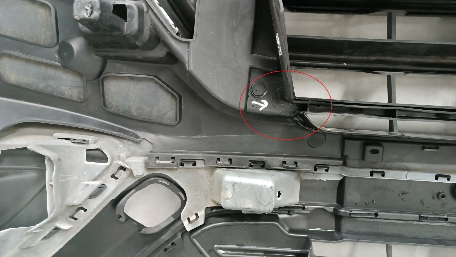 Ford Transit Custom Front Bumper Lift 17-22