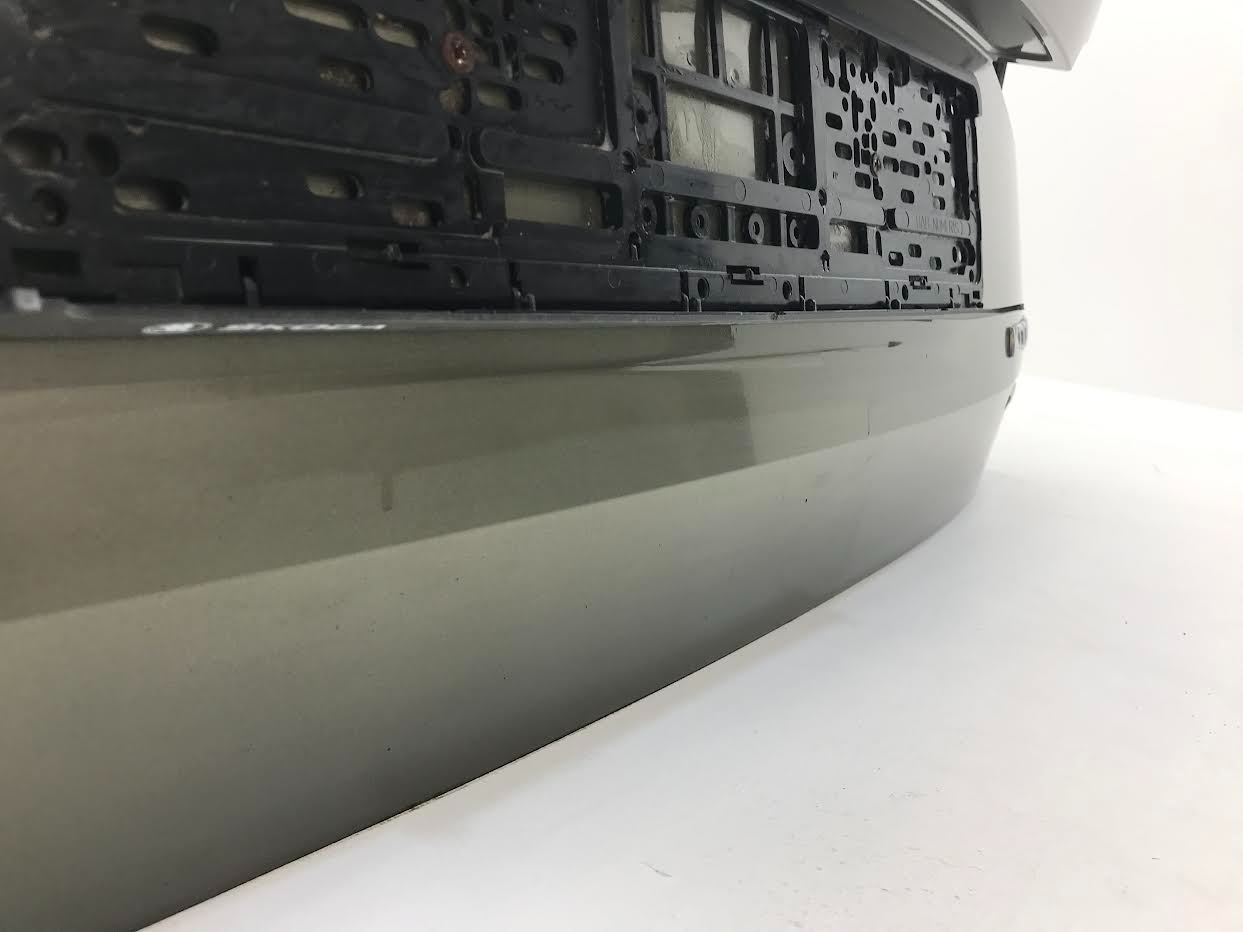 SKODA Kodiaq I 2017-2024 Bootlid Rear Boot 565827159 ( with defect )