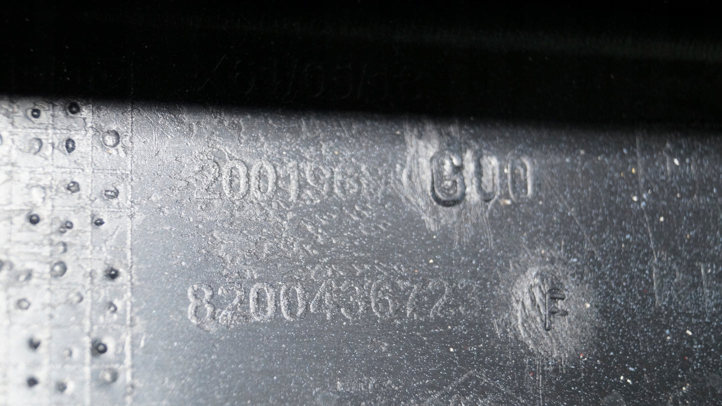 KANGOO II 2 NEW REAR BUMPER PDC ORIGINAL