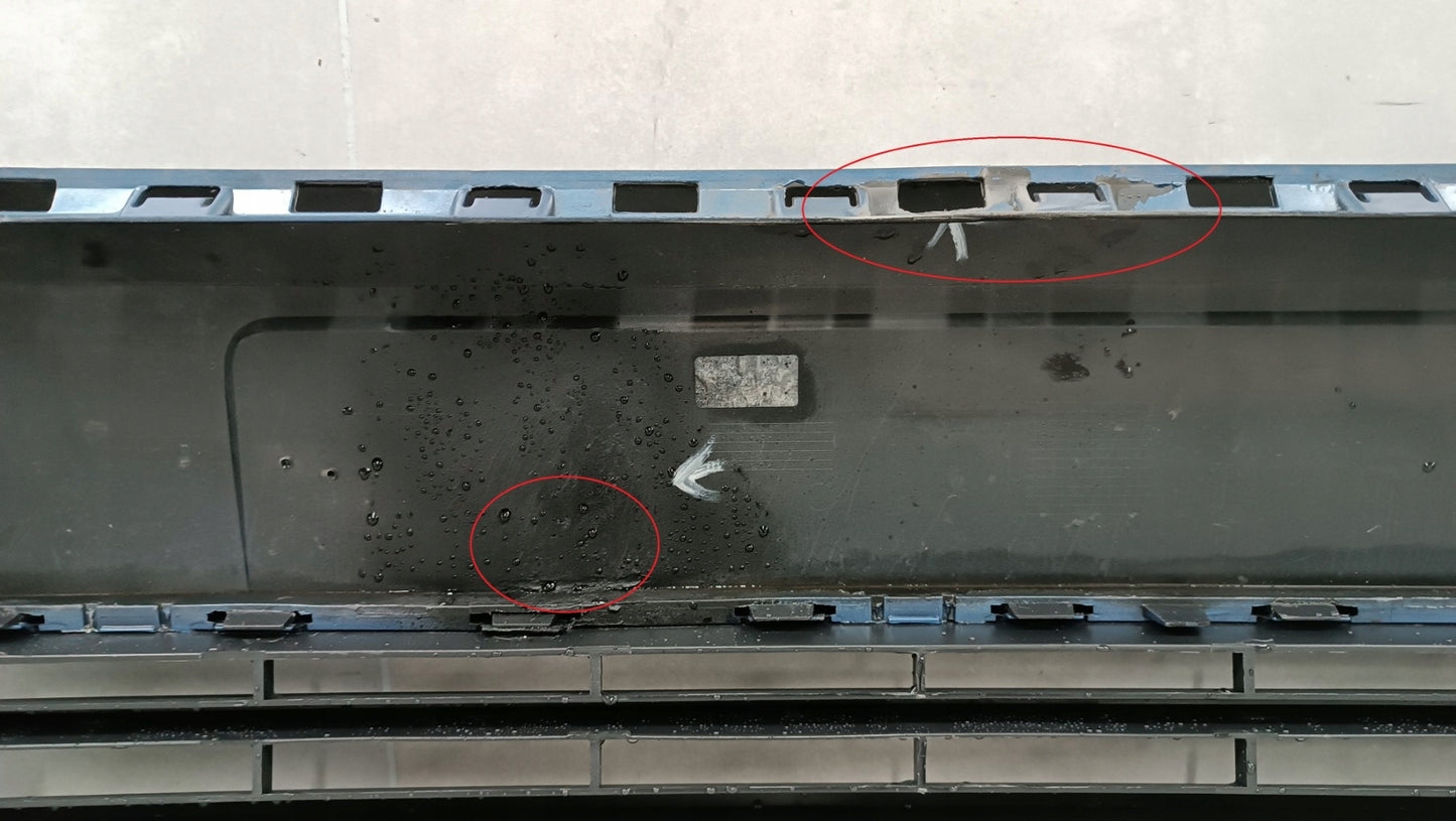 Pare-chocs avant VW Caddy 2K5 III deuxième lifting 2015-2020 / avec antibrouillard et support