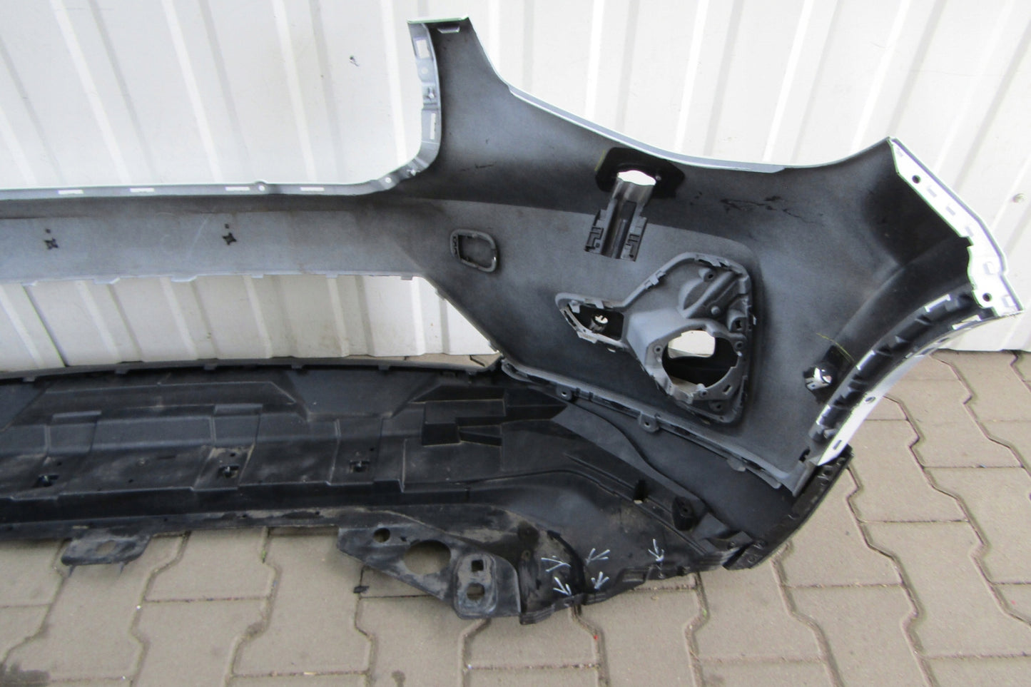 Front Bumper Volvo XC40 XC 40 RECHARGE LIFT 22- (Floor)