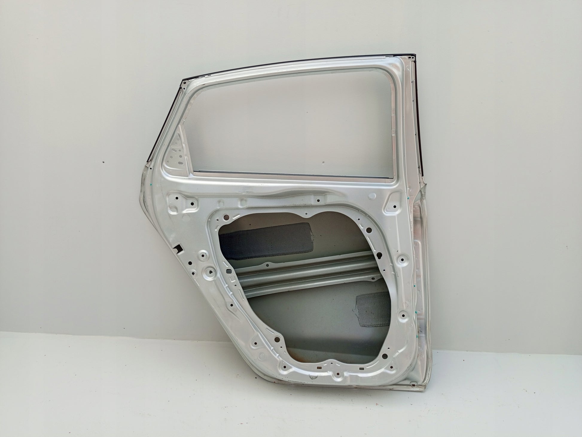 HYUNDAI I30 III 3 FASTBACK 2017- LEFT REAR DOOR