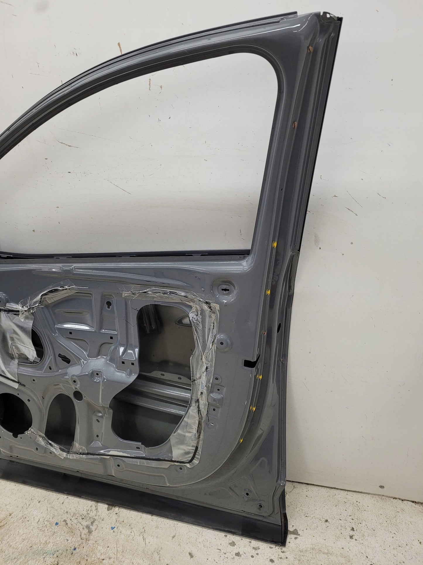 HYUNDAI TUCSON IV 20- FRONT RIGHT DOOR