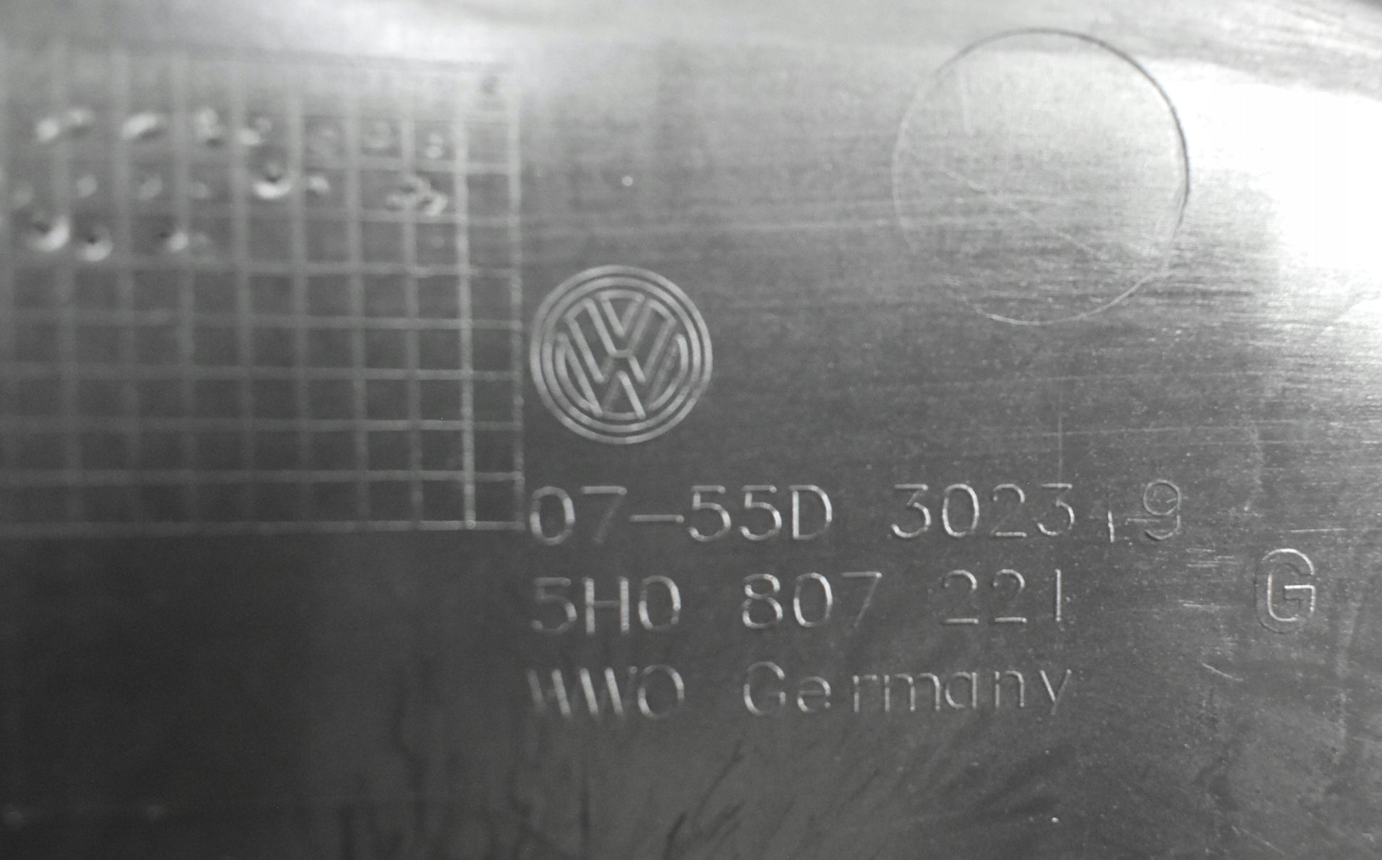 VW GOLF VIII 5H0 R-LINE FRONT BUMPER ORG + GRILLE