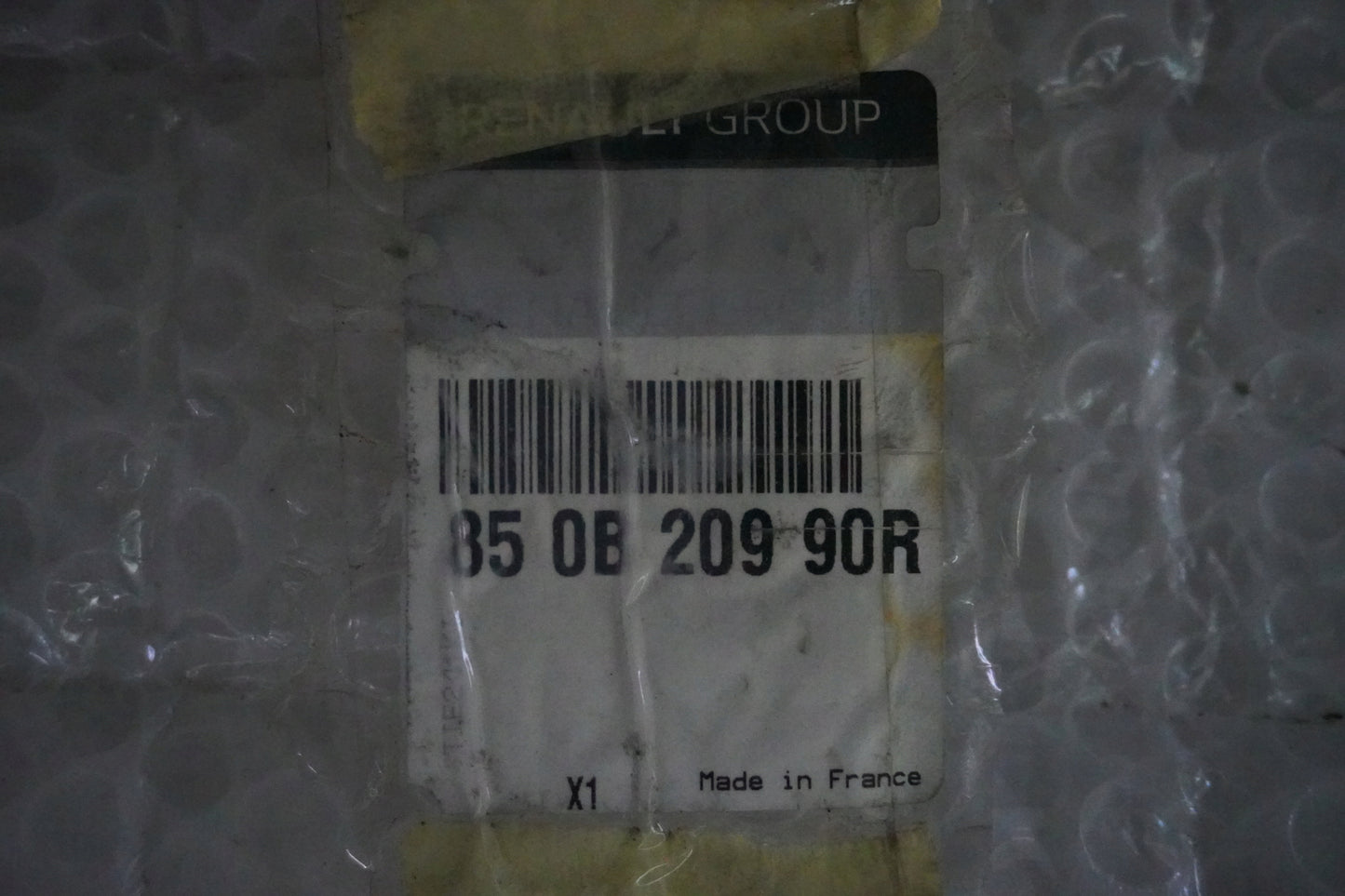 RENAULT KADJAR 15-18 FACTORY NEW REAR BUMPER 4 PDC ORIGINAL OE