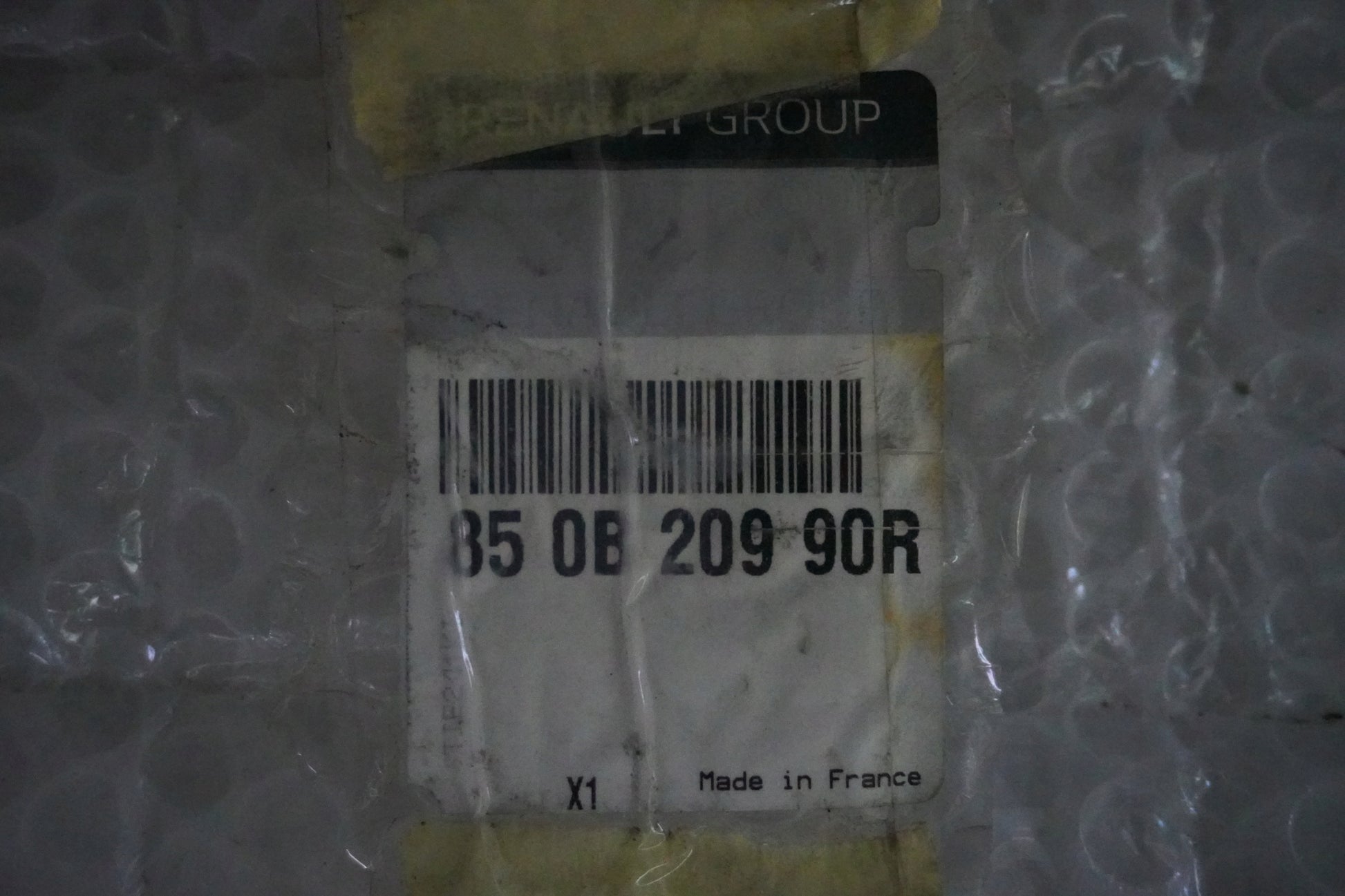 RENAULT KADJAR 15-18 FACTORY NEW REAR BUMPER 4 PDC ORIGINAL OE