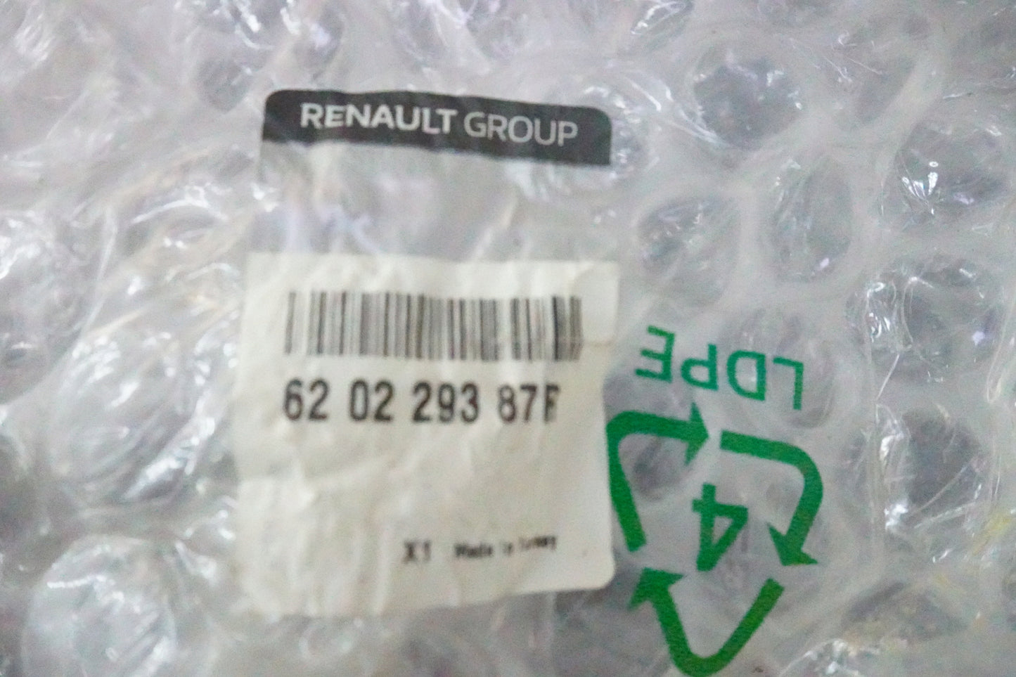 RENAULT CLIO IV 4 GT LIFT FACTORY NEW FRONT BUMPER ORIGINAL DEALERSHIP