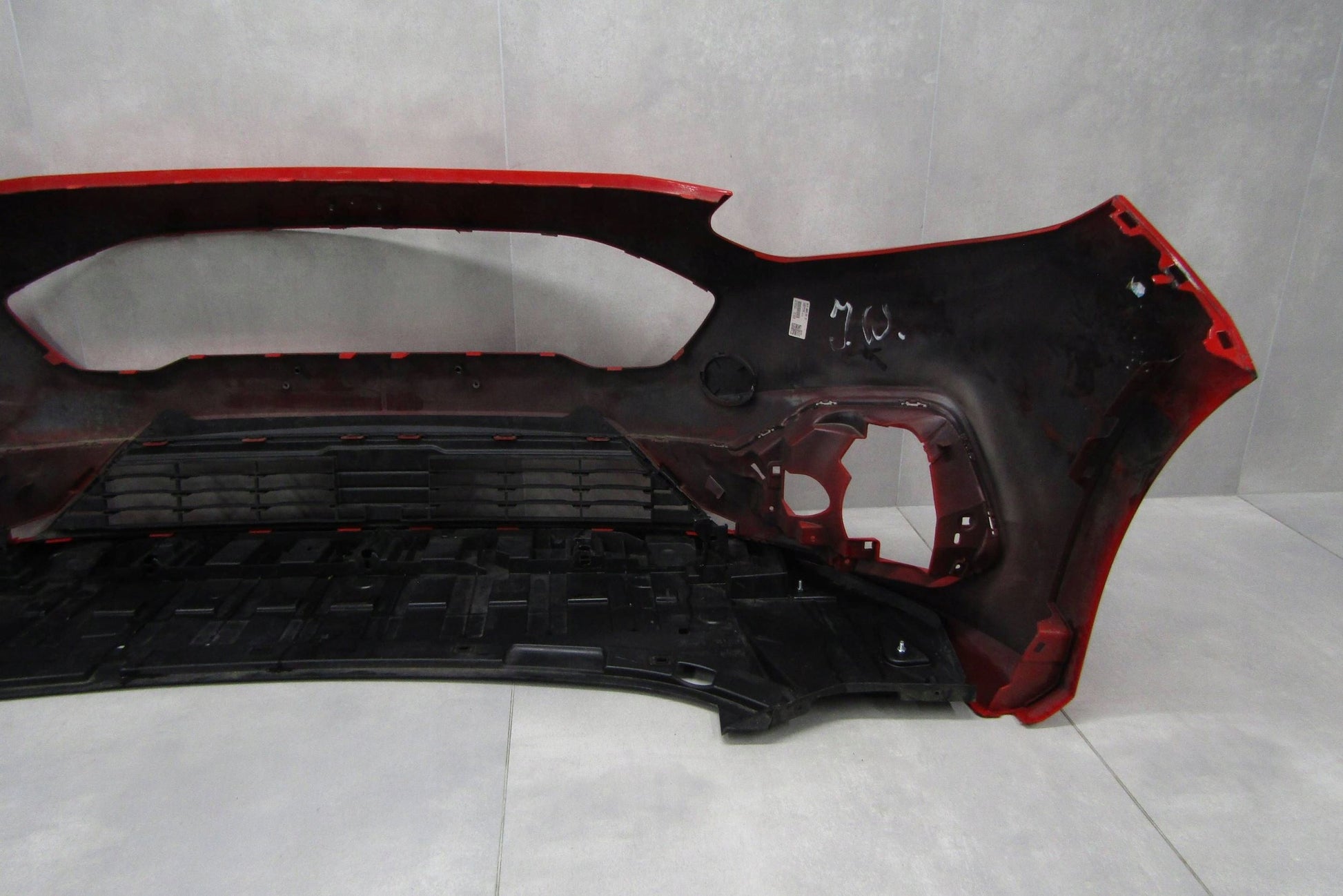 Front Bumper Ford Fiesta Mk8 VIII ST-Line 17-21 (+Undertray)