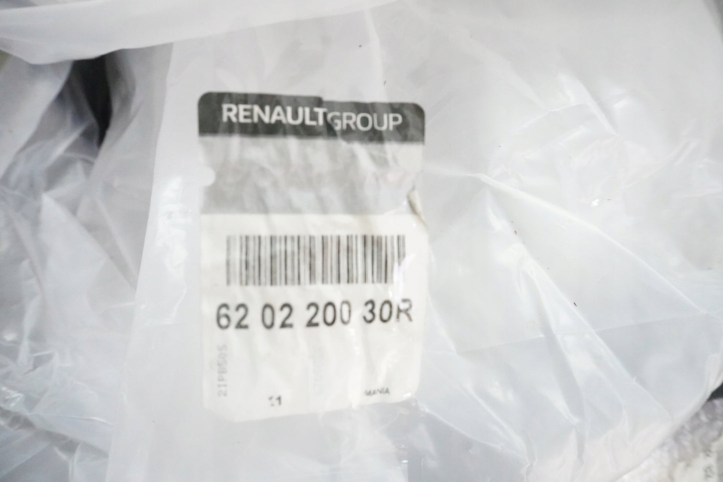 DACIA DUSTER I 10-17 FACTORY NEW FRONT BUMPER ORIGINAL