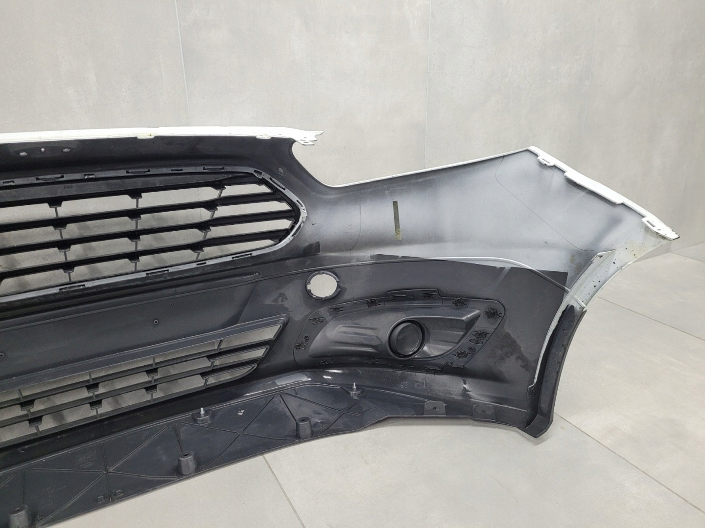 Front Bumper Ford Transit Courier 14-17