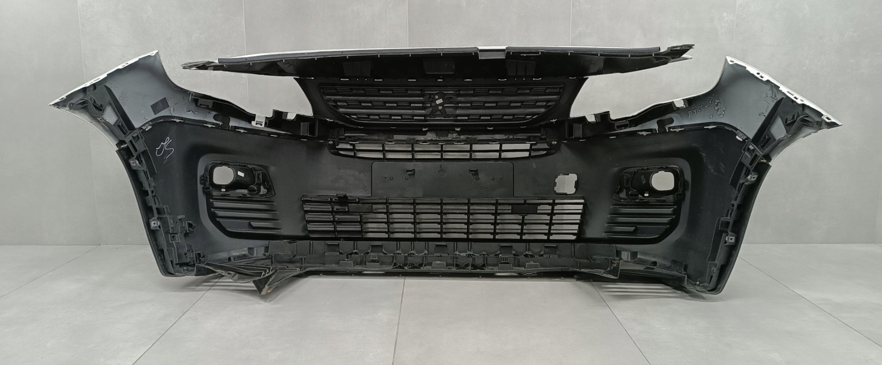 Front Bumper Peugeot Partner III IV 19-22 / + Cover