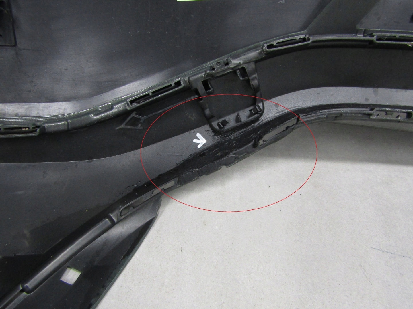 Rear Bumper Volkswagen VW Tayron 24-