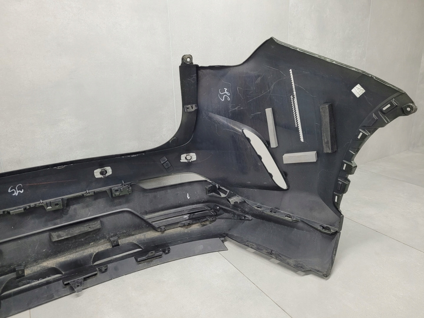 Pare-chocs arrière LEXUS NX 2 II 21-