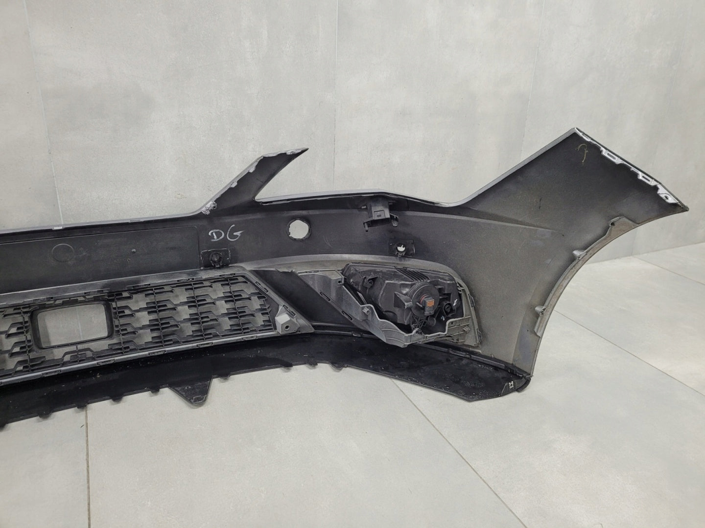 Front Bumper Seat Leon 3 III 5F0 Lift 17-20