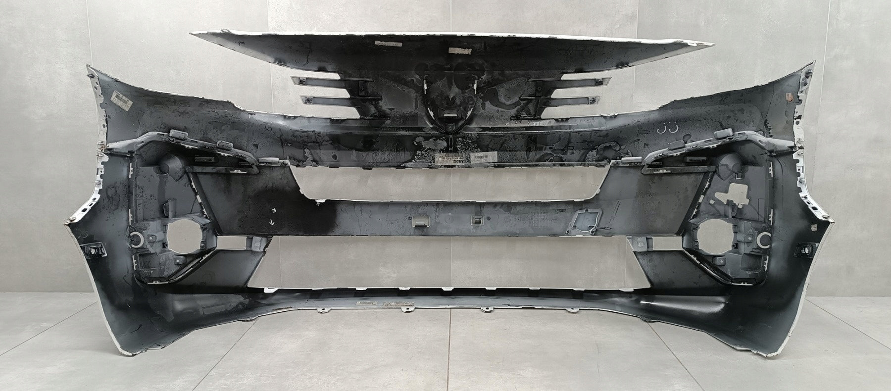 Front Bumper PEUGEOT EXPERT TRAVELLER 24-