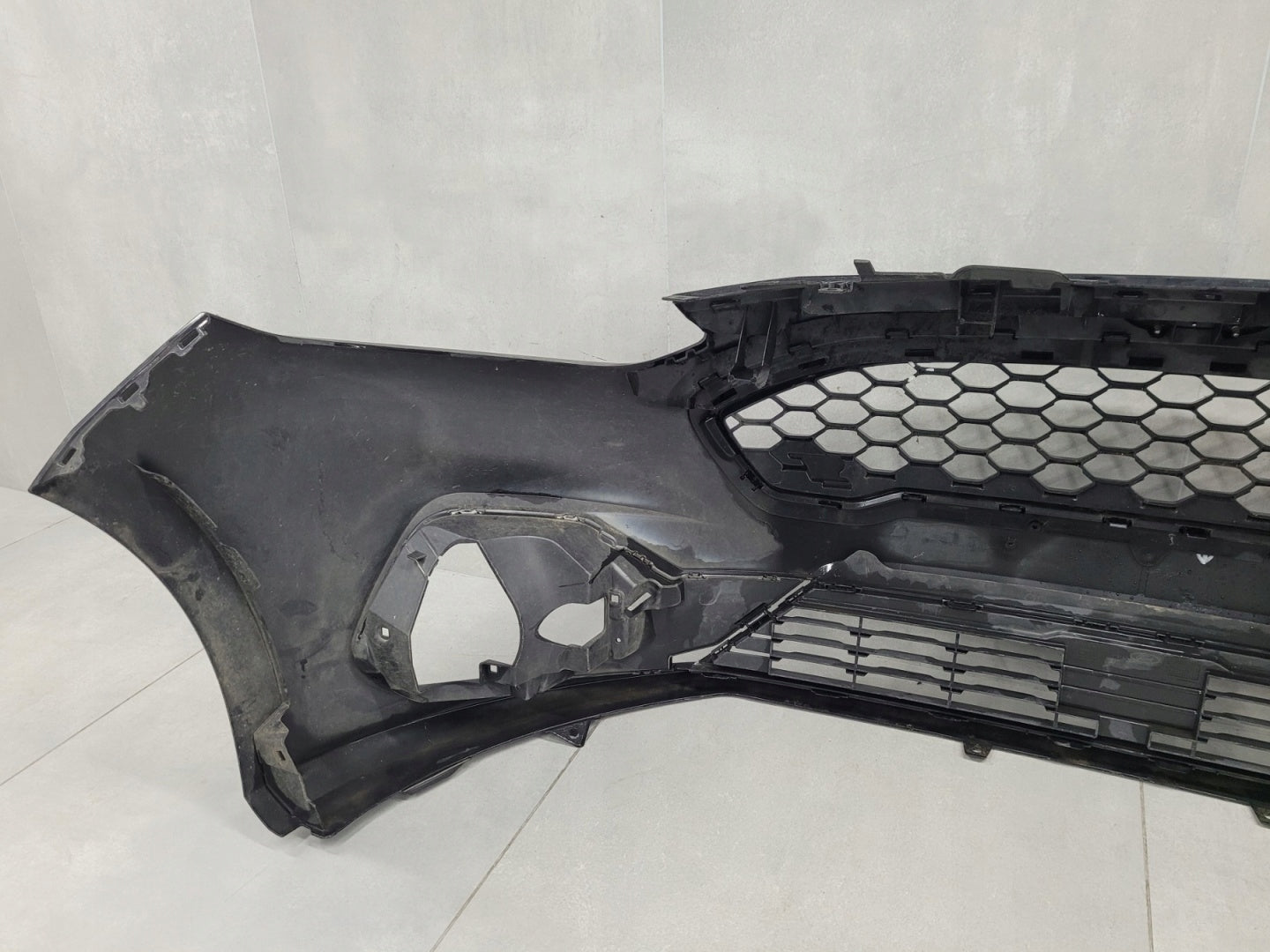 Front Bumper for Ford Fiesta Mk8 VIII ST-Line 17-21