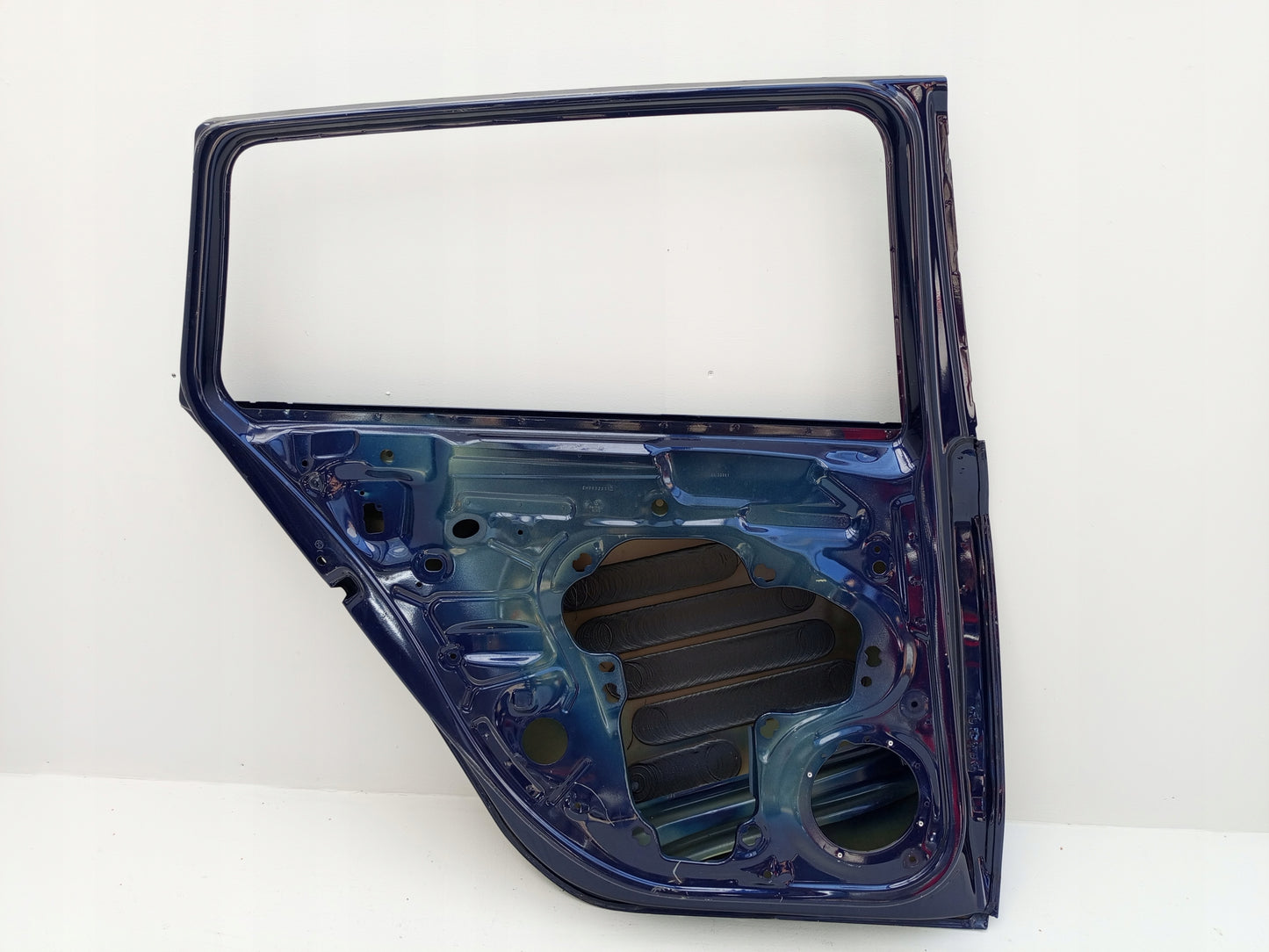 VW GOLF VIII 8 KOMBI 5H9 2020- UKSE TAGA VASAK VASAK