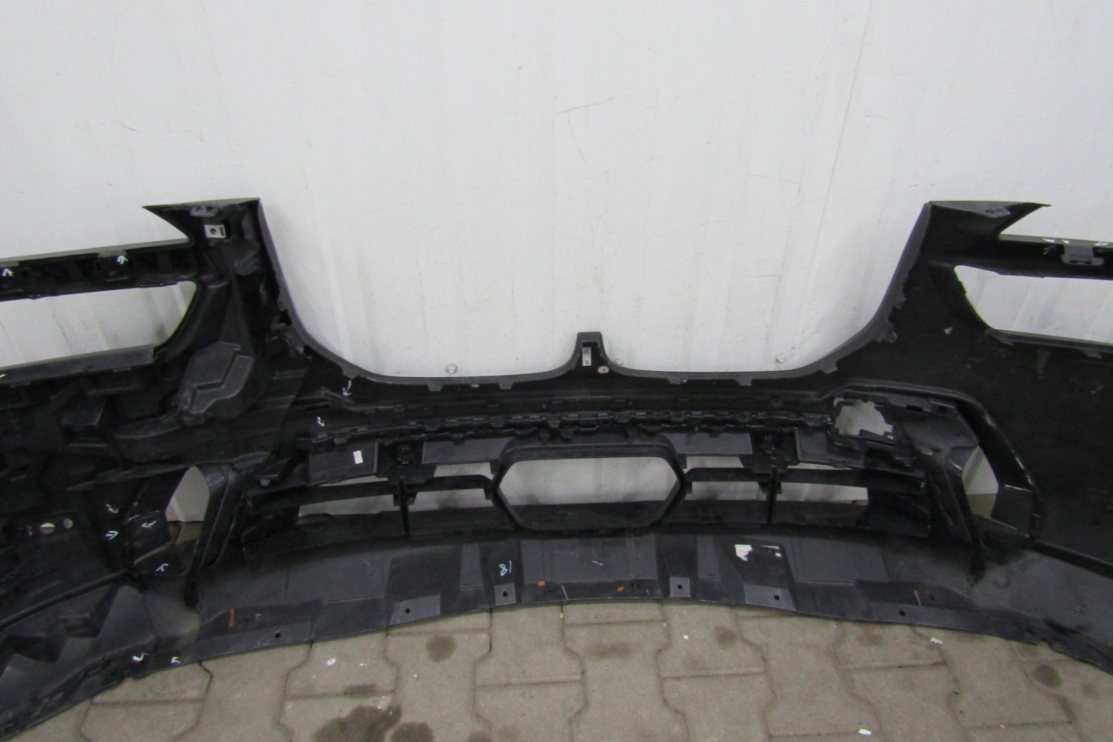 Front Bumper for BMW X7 G07 LIFT LCI M PACKAGE 22-