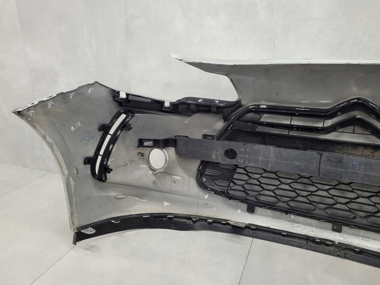 Front Bumper for Citroen DS3 09-14