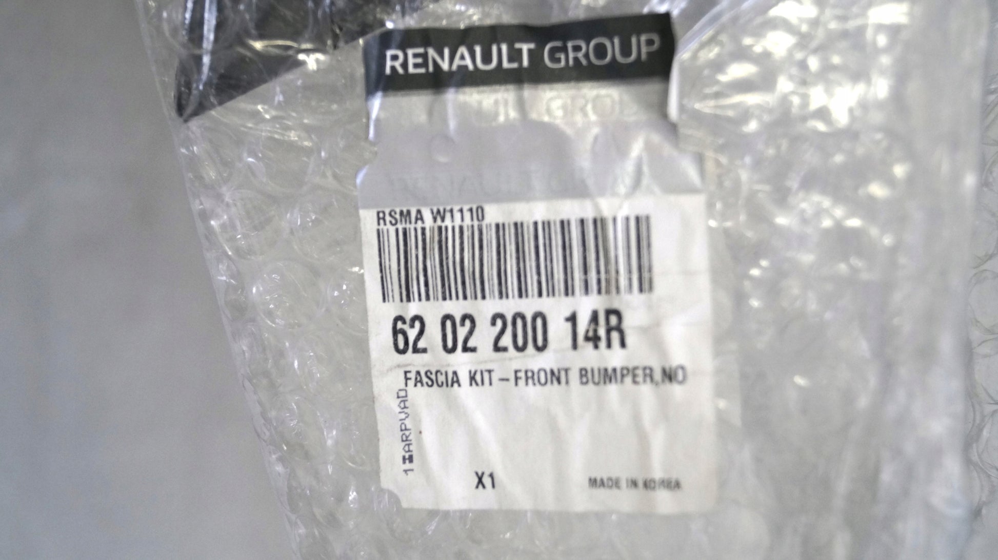 KOLEOS I 1 07-11 FACTORY NEW FRONT BUMPER 4 PDC ORIGINAL