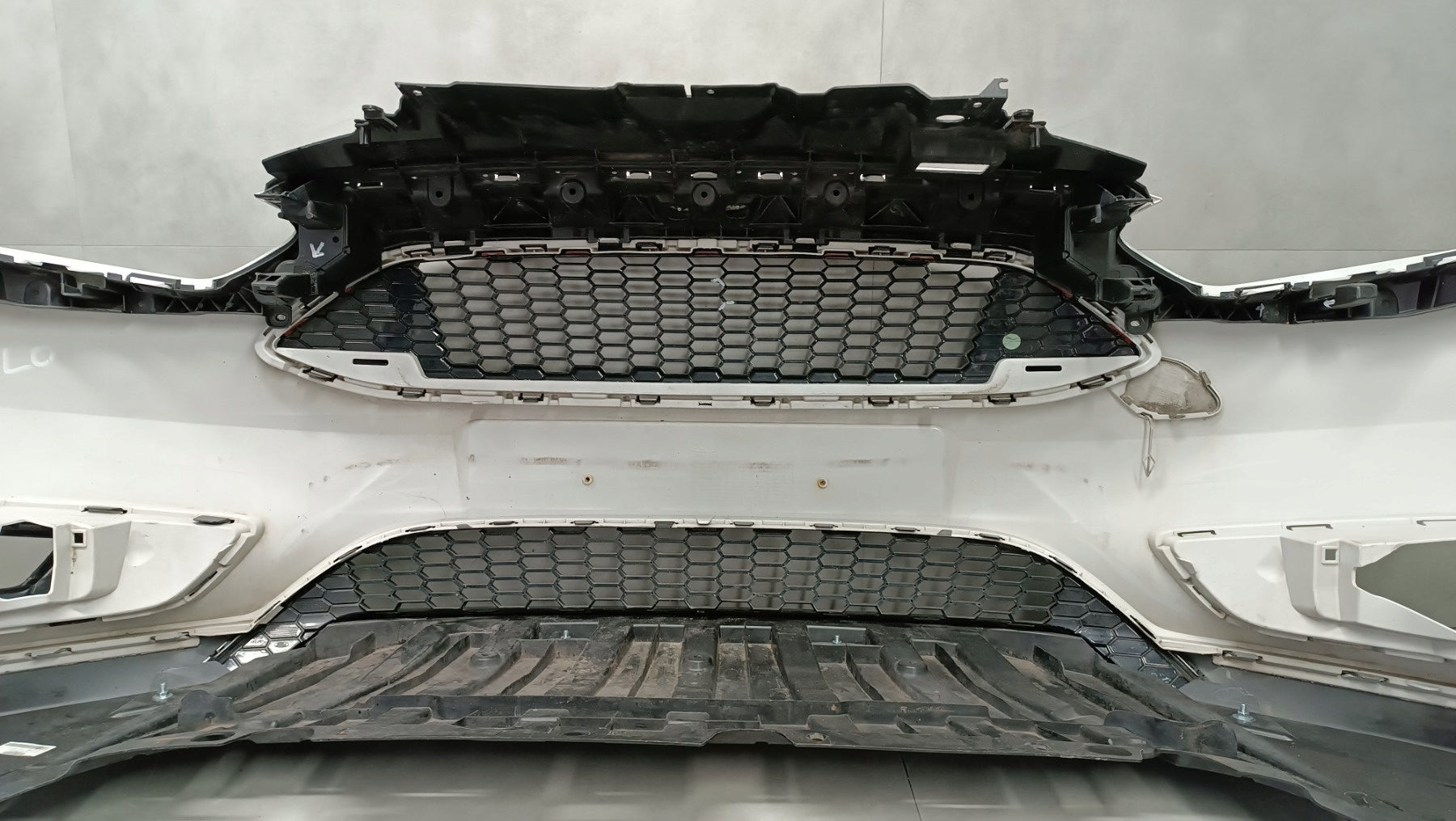 Front Bumper for Ford Focus Mk3 III Facelift ST Line 14- / Cover + Reinforcement