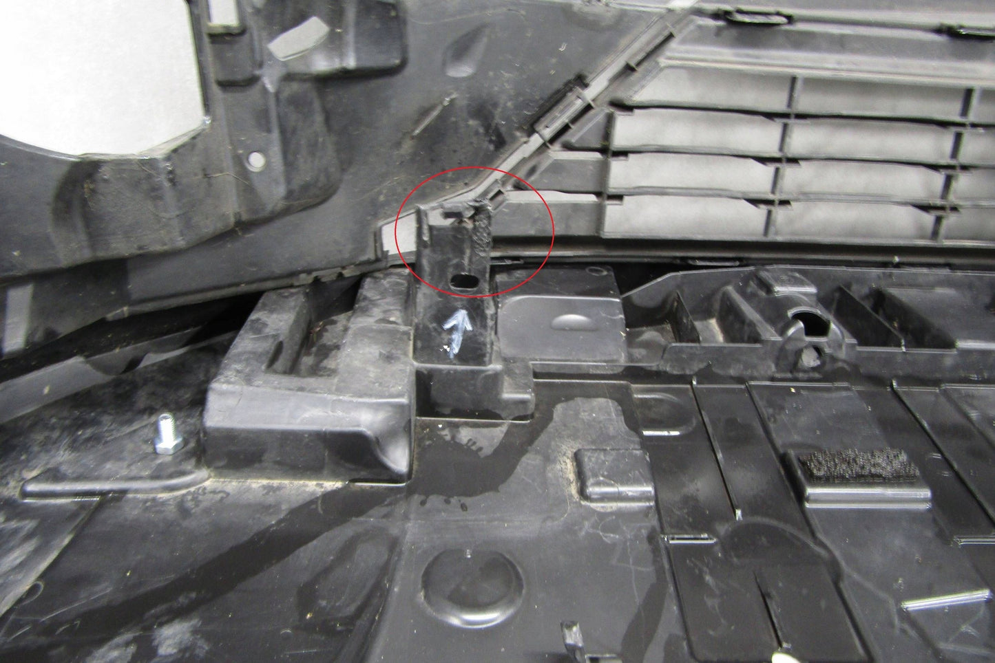 Front Bumper Ford Fiesta Mk8 VIII ST-Line 17-21 (+Undertray)