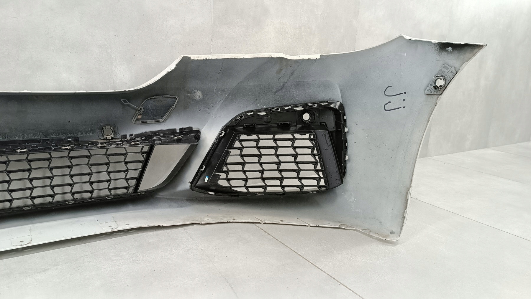 Front Bumper for BMW 5 G30 G31 M Sport Package LCI 2020-2023