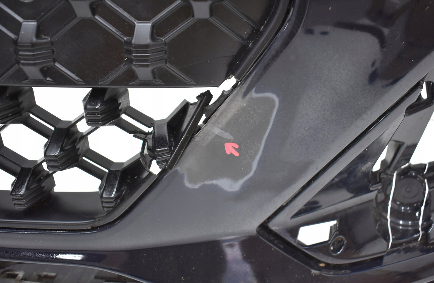 AUDI A1 II 82A CITYCARVER FRONT BUMPER ORG