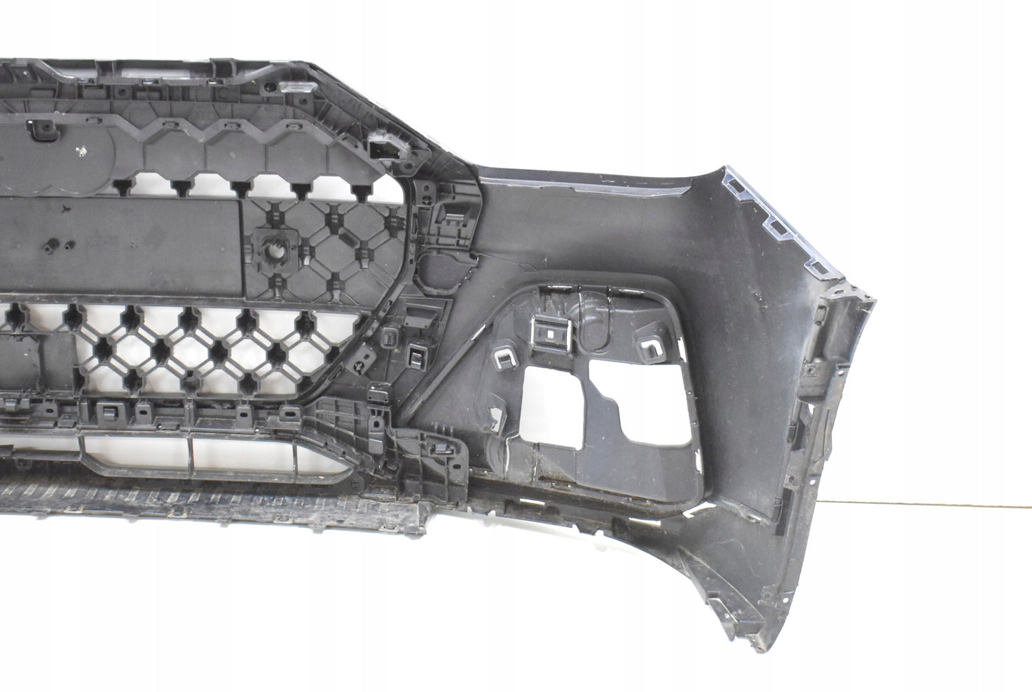 AUDI A1 II 82A CITYCARVER FRONT BUMPER ORG